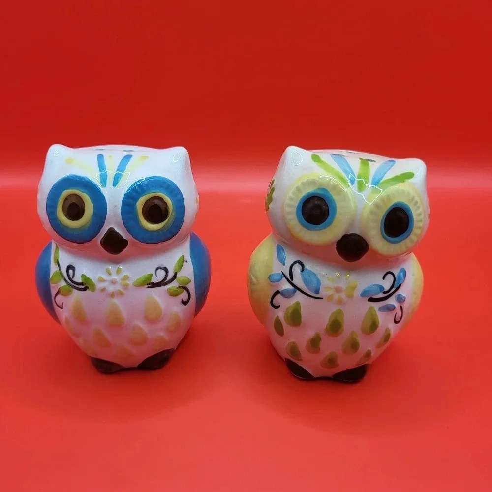 Owl Salt and Pepper Shakers Ceramic Green Yellow Blue Turquoise